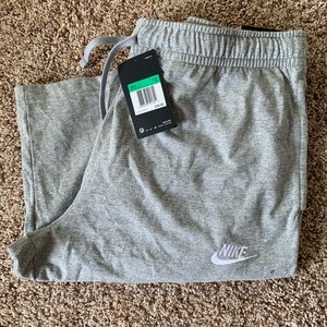 Men’s Nike Sweatshorts Standard Fit